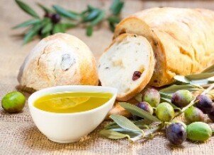Оливковое масло при беременности: не дадим растяжкам шансов