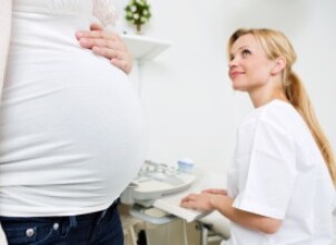 Почему появляются дрожжи в мазке во время беременности?