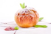 печеное яблоко для малыша